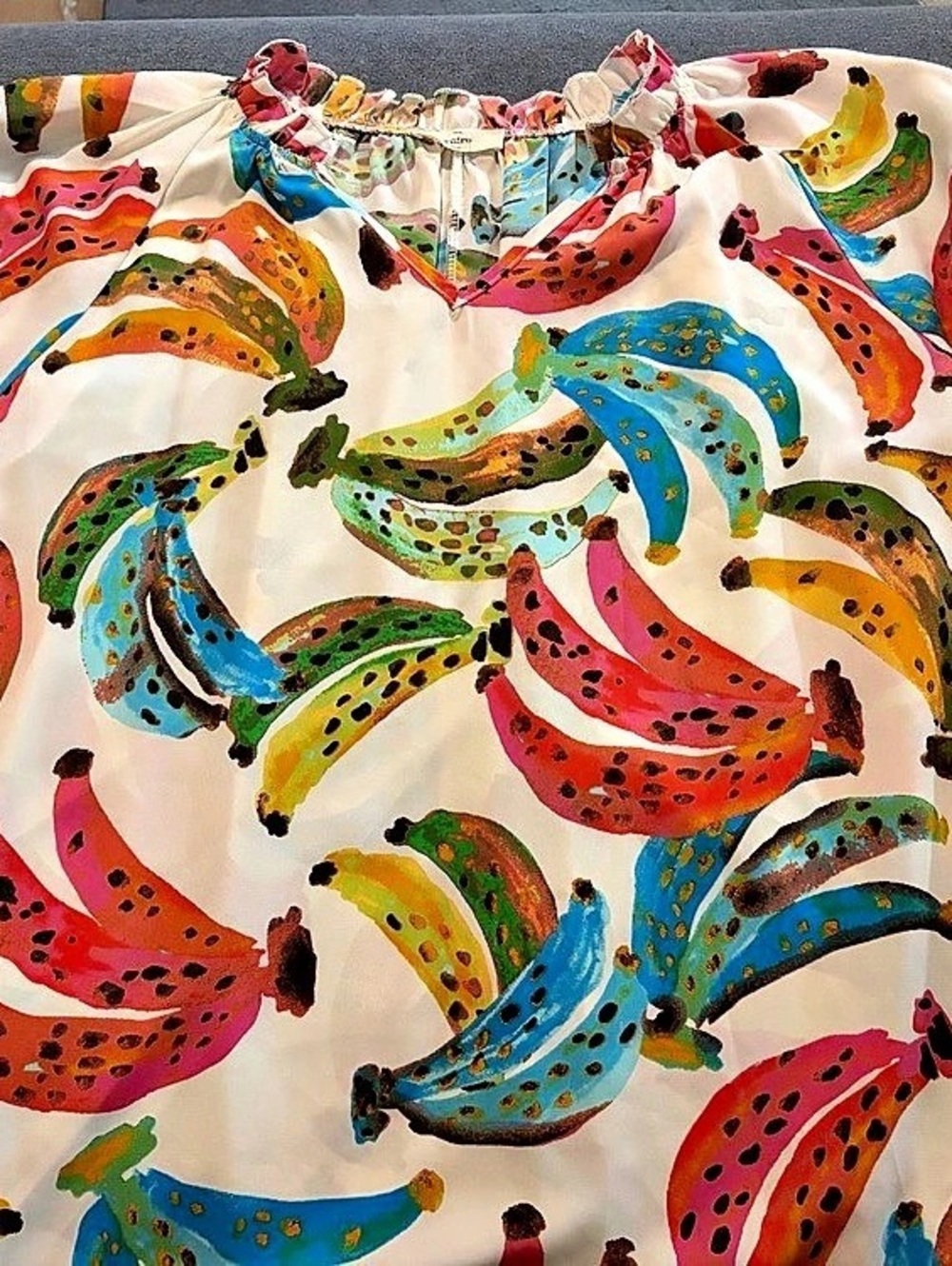 Entro Banana Print Blouse in White & Multicolor